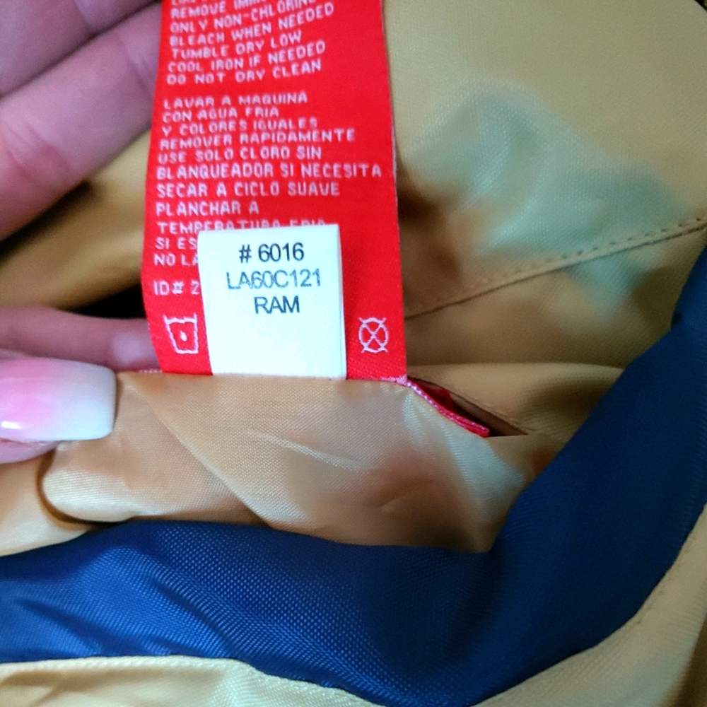 St Louis Rams Jacket - Picture 3 of 7